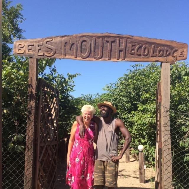 Bees Mouth Gambia Hotel Sanyang Ngoại thất bức ảnh