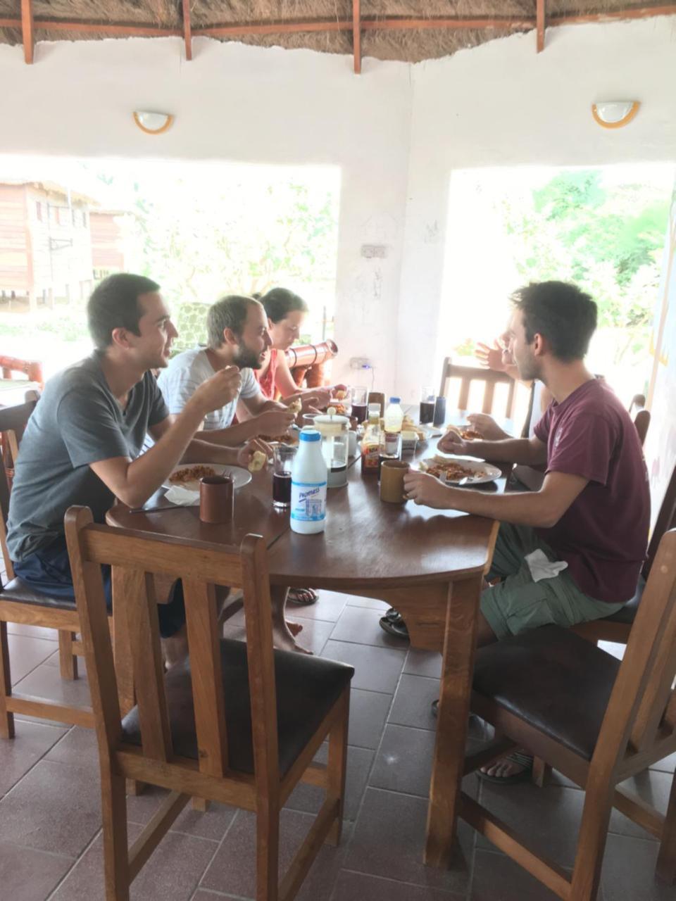 Bees Mouth Gambia Hotel Sanyang Ngoại thất bức ảnh
